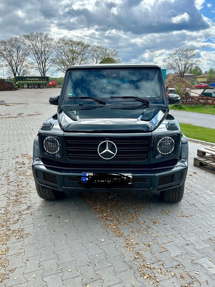 Mercedes-Benz G 400 d in Sassenburg