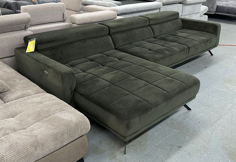 Ecksofa mit elektrischer Relaxfunktion im Canape | 0% Finanzierung | Polsterecke in Samtvelours | Wohnlandschaft in L-Form | Couchlet Frankfurt in Frankfurt am Main