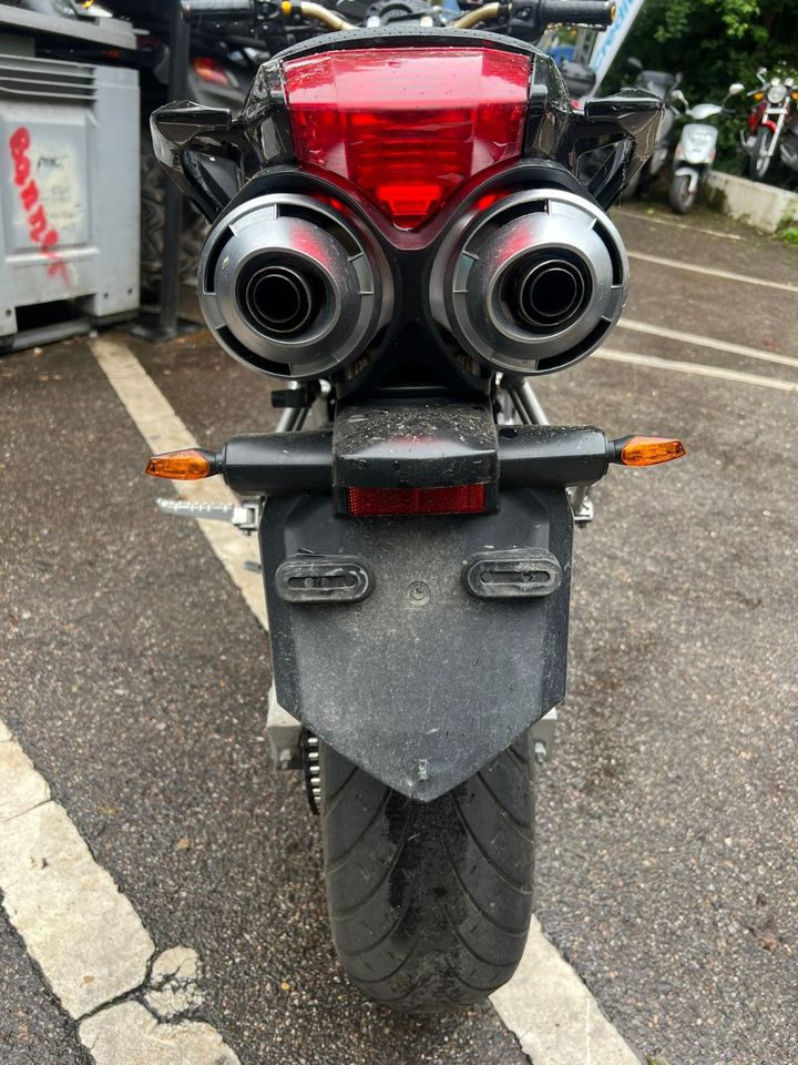 YAMAHA FZ6 600ccm in Fellbach