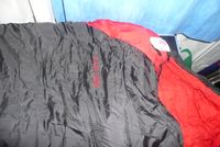 Schlafsack Fan 2000 schwarz/rot 230 x 80 cm guter gepfl Zustand Hessen - Usingen Vorschau