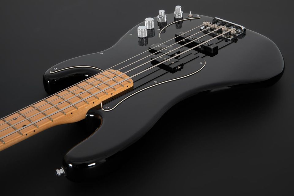 2014 Fender American Deluxe Precision Bass in Paderborn