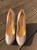 Neuwertig Buffalo High Heels in Grösse 38 Damenschuhe Nordrhein-Westfalen - Meckenheim Vorschau