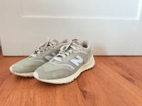 New Balance U997R olive Gr. 42 Neu Baden-Württemberg - Sindelfingen Vorschau