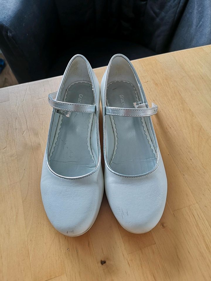 Kommunion Schuhe, Absatzschuhe weiss in Michelau