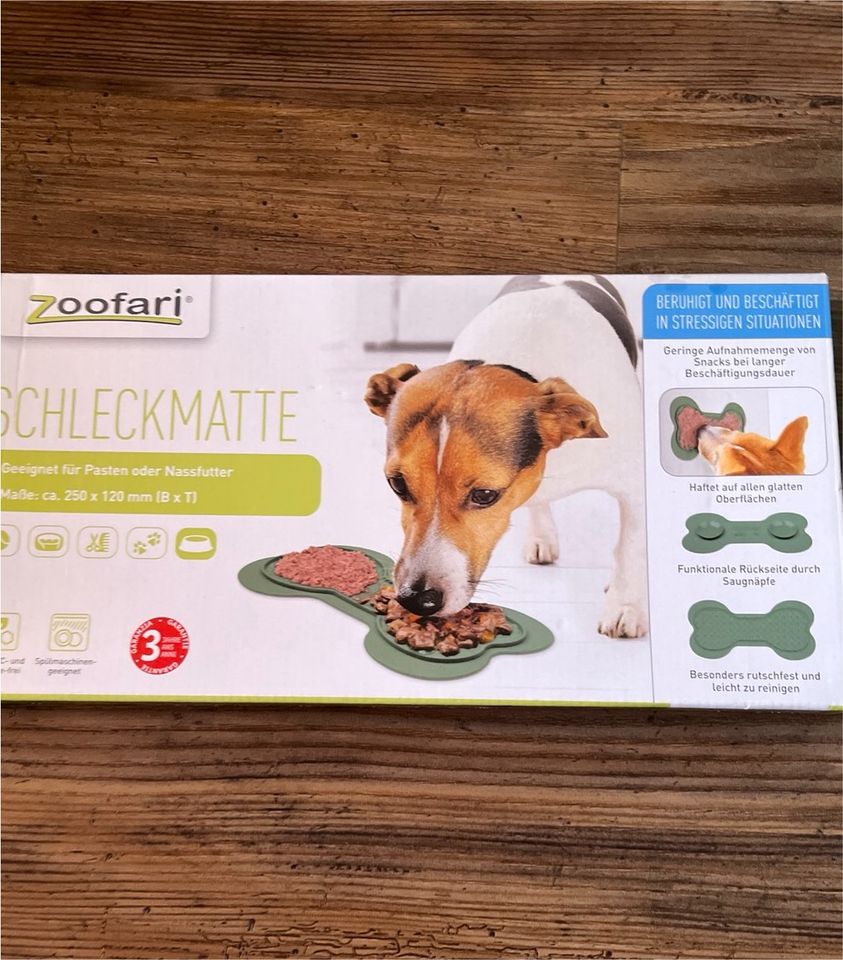 Schleckmatte NEU Hunde Katzen Futter Matte Leckmatte in Blender