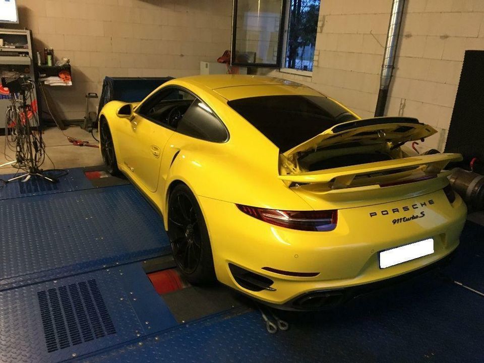 Wagner Ladeluftkühler Porsche 991 Turbo in Schorfheide