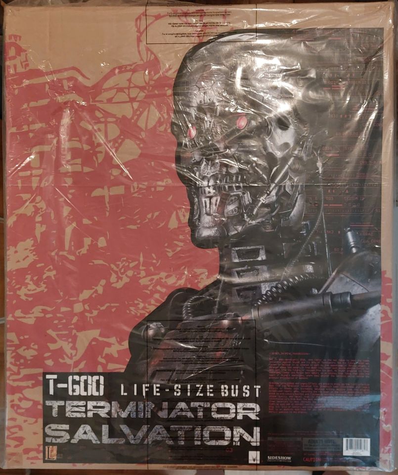 Sideshow Terminator T600 Lifesize Bust in Berlin