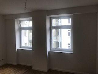 (53/15) 2 - Zimmer Erdgeschoss und 1. OG  mit Terasse und Diele hochwertig saniert Altbauin Magdeburg OT Buckau in Magdeburg
