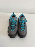 Meindl Ontario Lady GTX Wanderschuhe Damen Gr. 39,5 Nordrhein-Westfalen - Mülheim (Ruhr) Vorschau