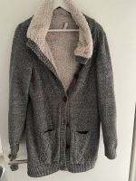 Adidas neo Strickjacke Cardigan Gr.M grau Nordrhein-Westfalen - Wiehl Vorschau