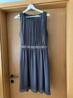 Abtanz-/Abendkleid, Größe 42 Niedersachsen - Fürstenau Vorschau