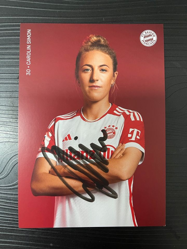 Carolin Simon  Autogrammkarte FC Bayern Saison 23 / 24 Fußball in Landshut