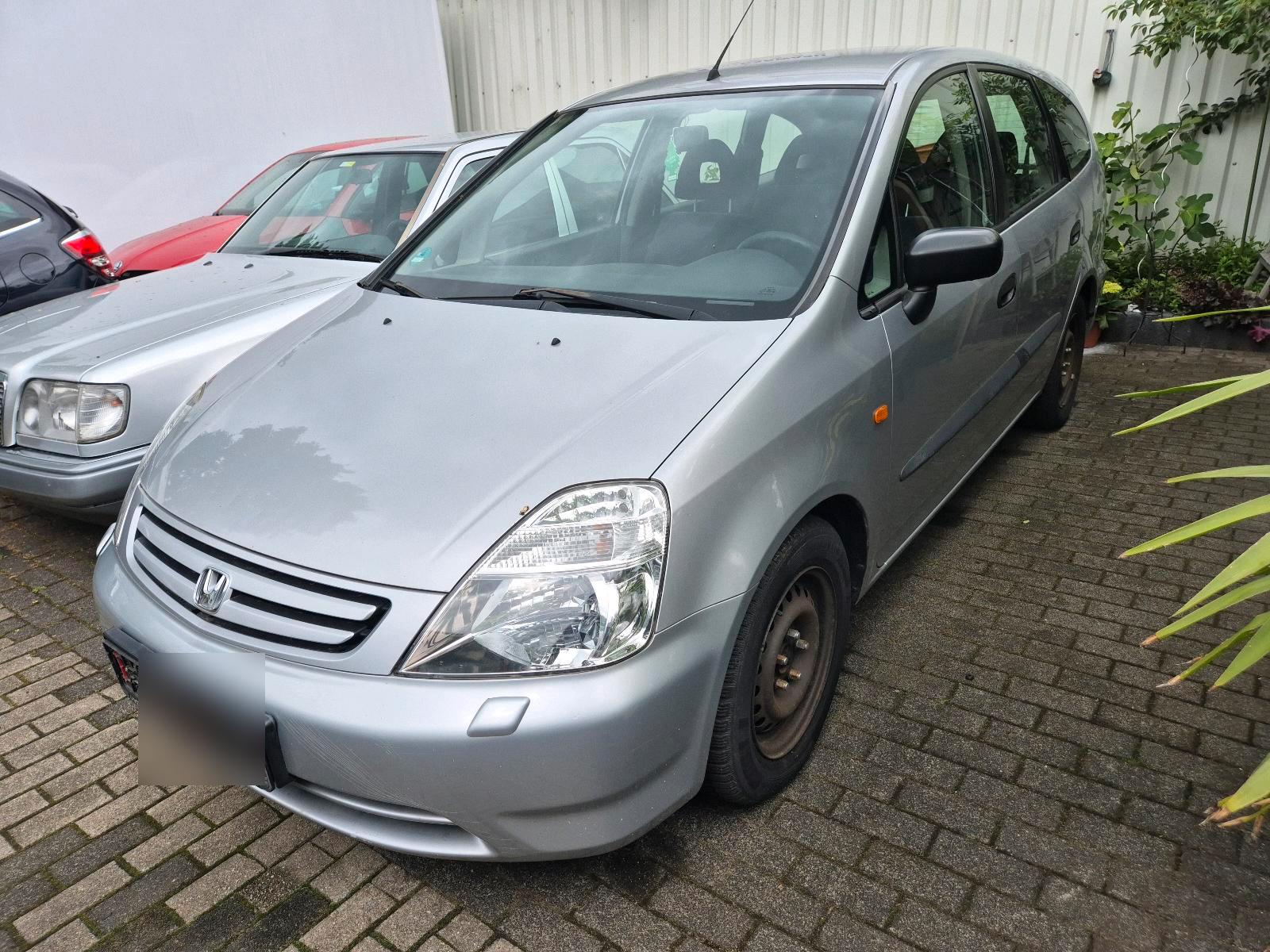 Abbildung des Autos Honda Stream 1. Hand