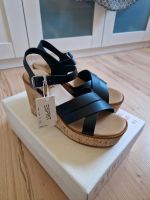 NEU ☆ Sandalen Esprit Leder ☆ NEU Hessen - Babenhausen Vorschau