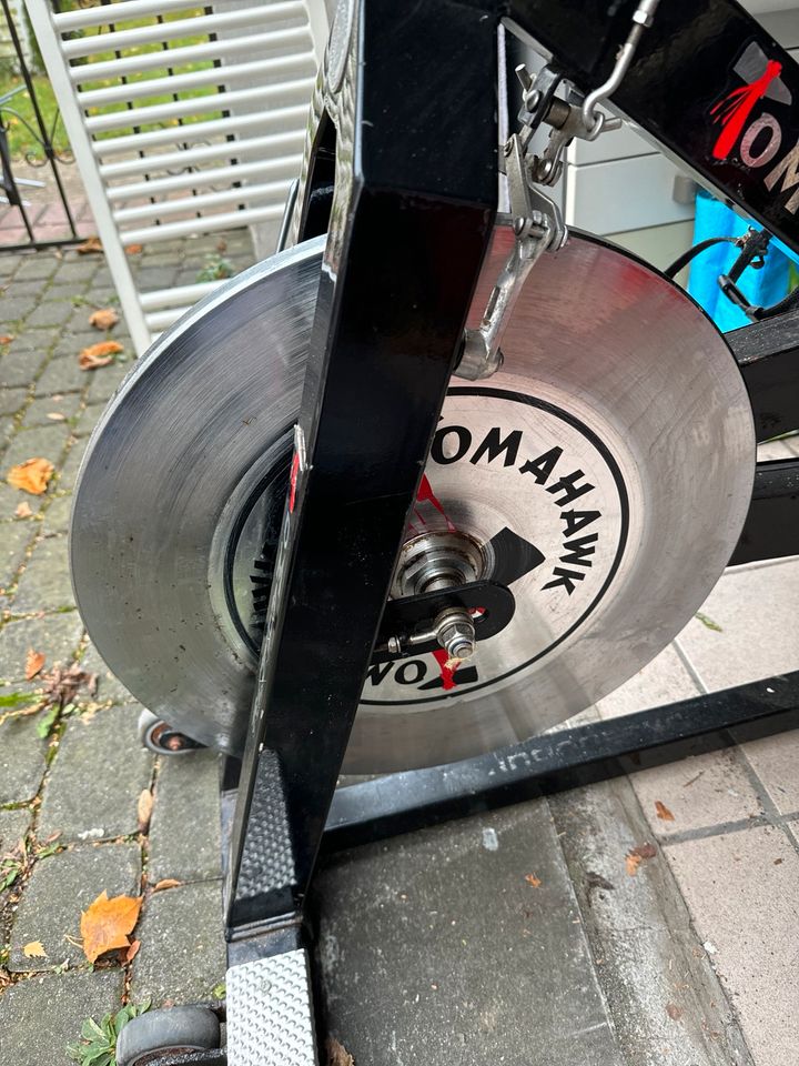 Studio Spinning Rad Tomahawk an Bastler Ersatzteil in Braunschweig