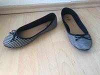 Gestreifte Ballerina Nordrhein-Westfalen - Herford Vorschau