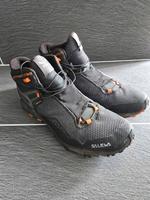 Salewa Wanderschuhe Herren Gr. 45 gebraucht Sachsen - Neundorf  Vorschau