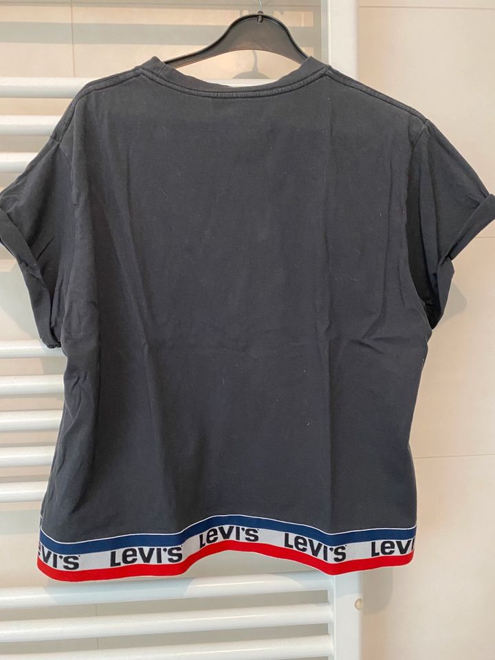 T-Shirt (Oversize) von Levi’s in Fellbach