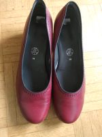 Ara Pumps rot, Leder, Gr. 6 1/2 Nordrhein-Westfalen - Mönchengladbach Vorschau