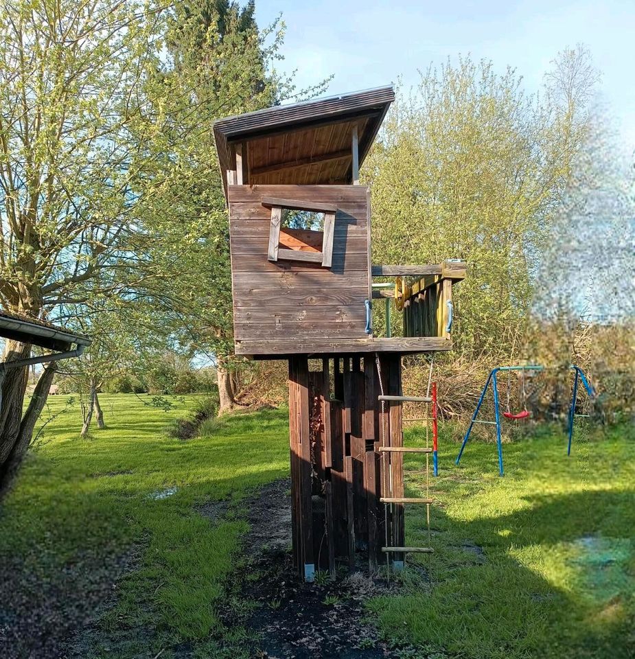 Baum-Haus für Kinder in Saterland