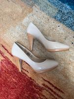Pumps Nude von Buffalo Girl Nordrhein-Westfalen - Senden Vorschau