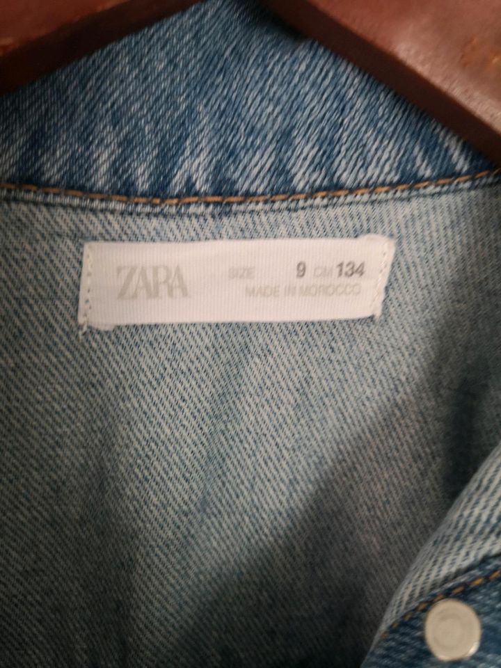 Zara Jeanskleid Größe 134 in Peine