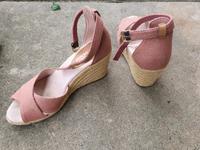 Keilsandalen / Schuhe Tommy Hilfiger rosa Größe 40 - wie neu Niedersachsen - Stelle Vorschau
