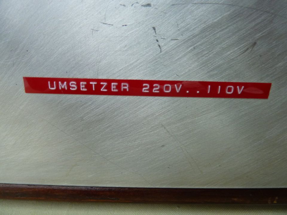 Spannungswandler, Umsetzer 220V..110V. Eigenbau von 1978 in Zorneding
