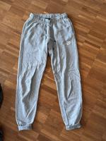 Nike Jogginghose grau Nordrhein-Westfalen - Langenfeld Vorschau