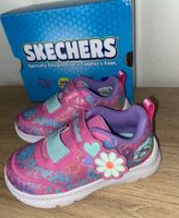 Sneakers Skechers Turnschuhe Sportschuhe Neu Gr 23 Niedersachsen - Buchholz in der Nordheide Vorschau