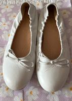 Eleganter Ballerina weiß Glattleder Gr. 39 Sachsen - Kamenz Vorschau
