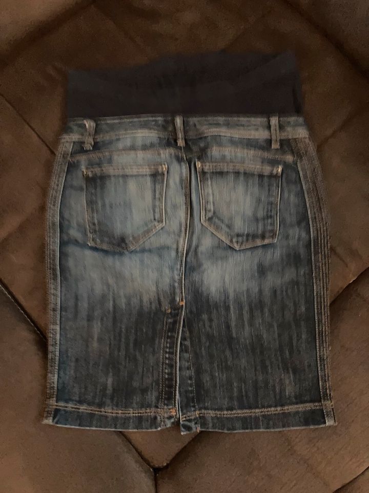 Jeans-Umstandsrock Gr. 36 in Guderhandviertel