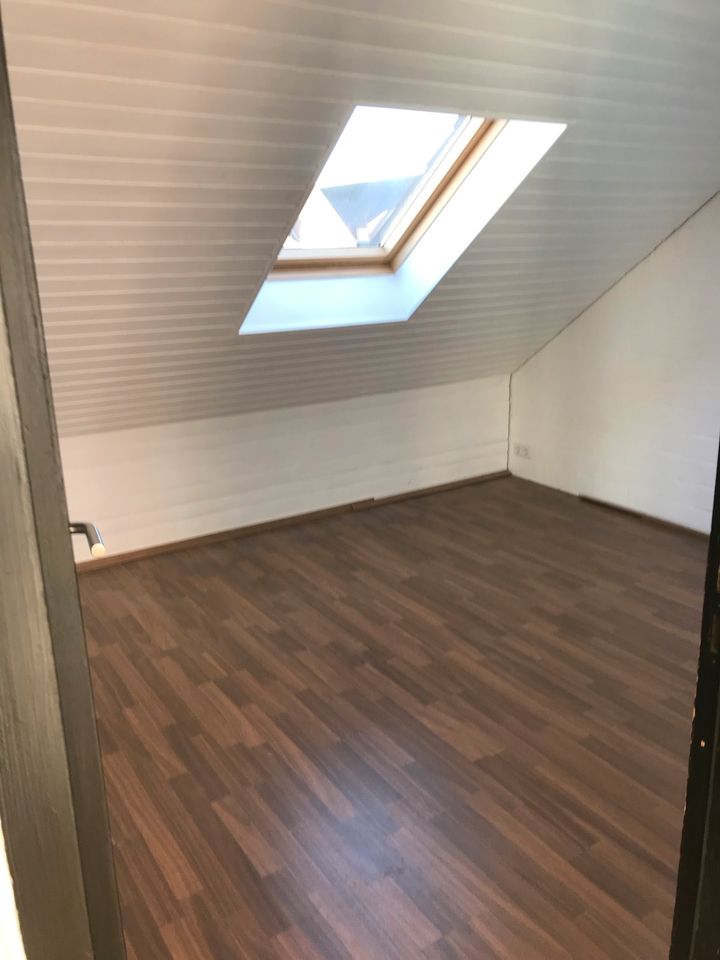 3 Zimmer Dachgeschosswohnung in Gifhorn in Gifhorn