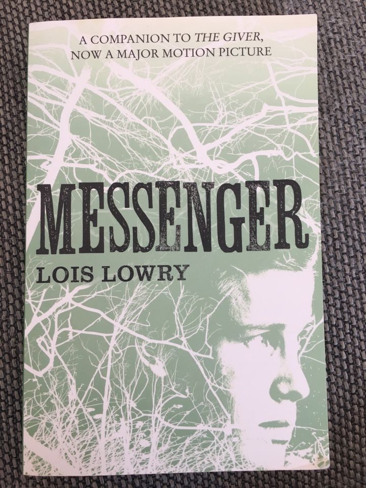 Messenger, 3.   Lois Lowry in Schöneberg i. Westerwald