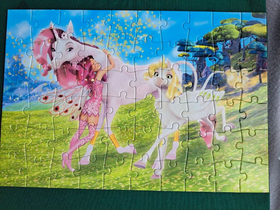 Puzzlekoffer in pink Mia and me 60/100 Teile Puzzle Einhorn in Hilgertshausen-Tandern