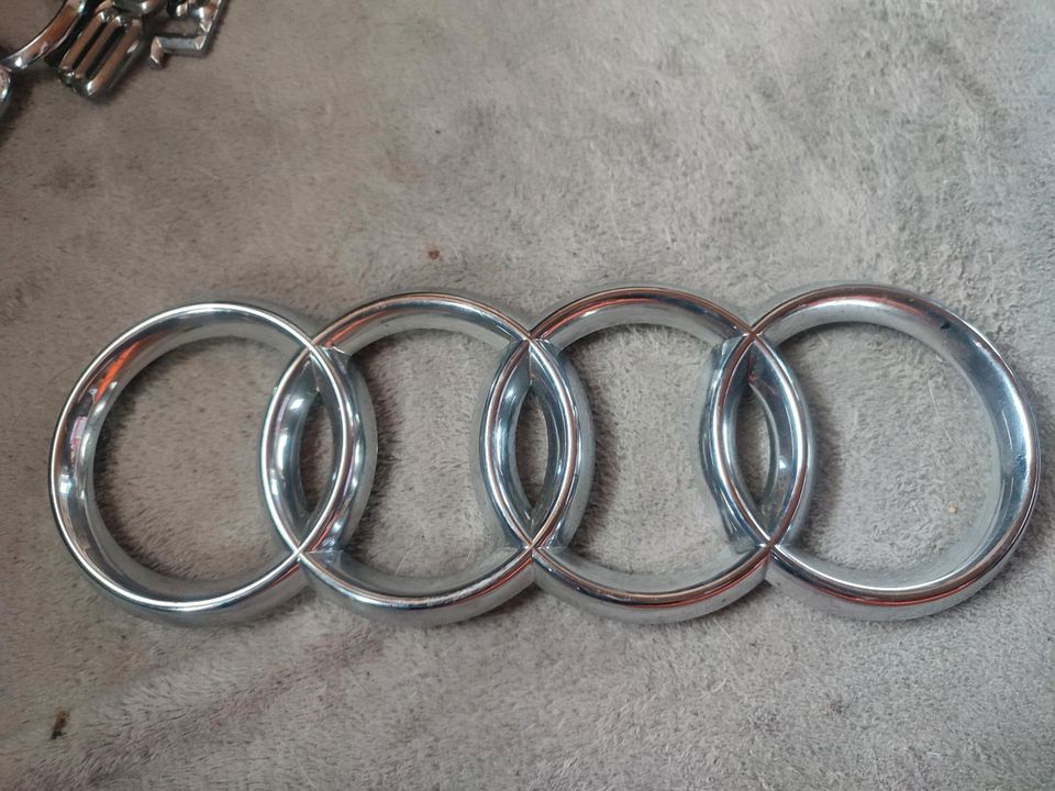 Audi Emblemen in Groß Twülpstedt