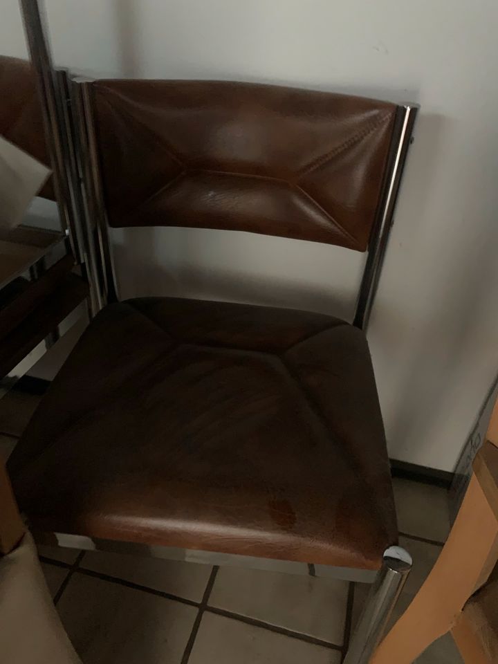 Stuhl/ Stühle in Seck