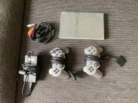 PlayStation 2 Slimline inkl zwei Controller voll funktionsfähig! Düsseldorf - Pempelfort Vorschau