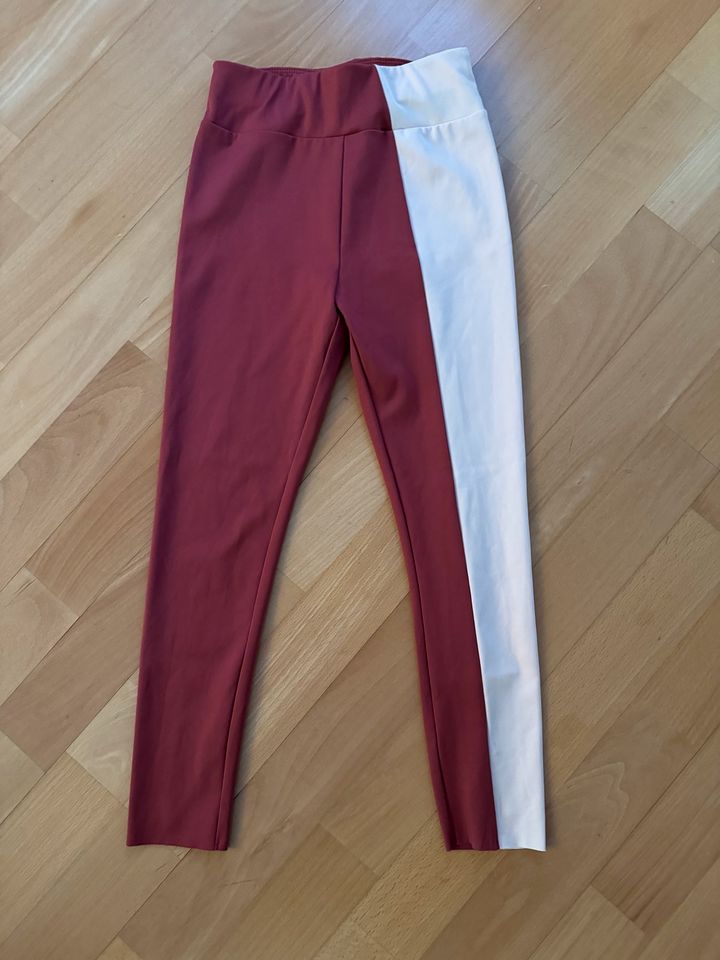 ZARA Sportleggings, neuwertig, Größe 128/134, TOP ❤️❤️ in Berlin