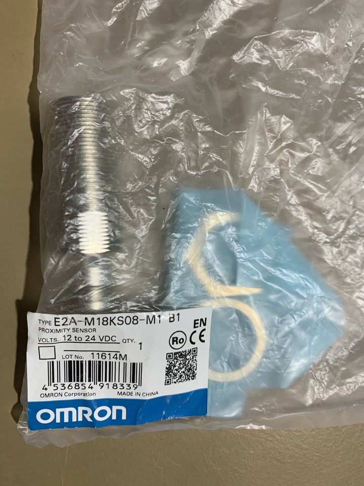 Omron PROXIMITY SENSOR E2A-M18KS08-M1-B1 in Ichenhausen