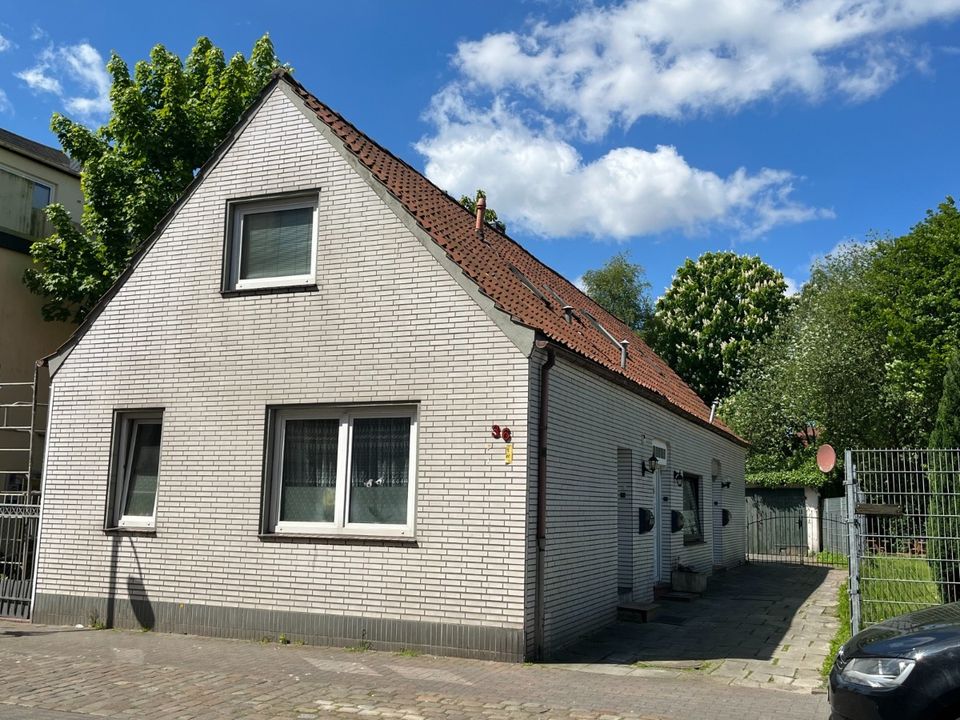 Mehrfamilienhaus in Bremerhaven voll vermietet  zu verkaufen. in Bremerhaven