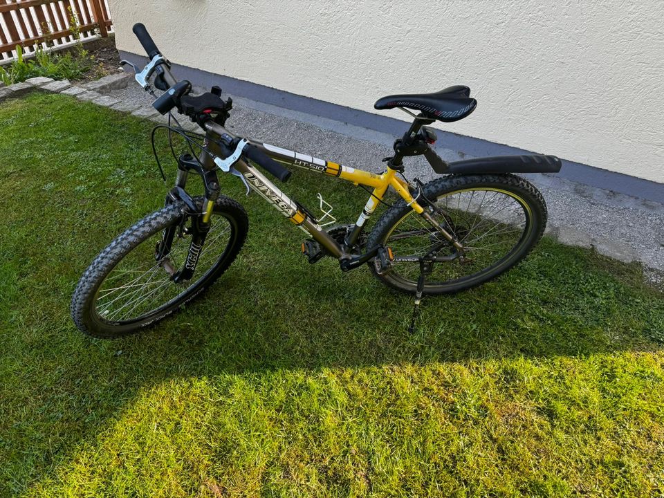 Fahrrad / UNIVEGA HT-510 / MTB / Mountainbike in Rechtmehring