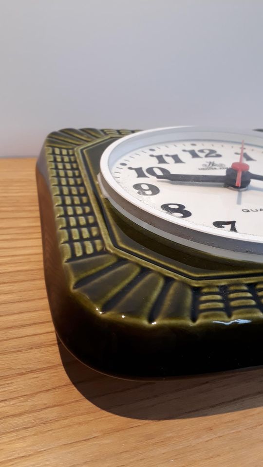 Für STEPHI ! Vintage Keramik Uhr Mid Century Handmade 60er 50er in Berlin