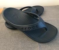 Crocs Zehentrenner Baya Flip, dunkelblau - Neu/ ungetragen Niedersachsen - Stelle Vorschau