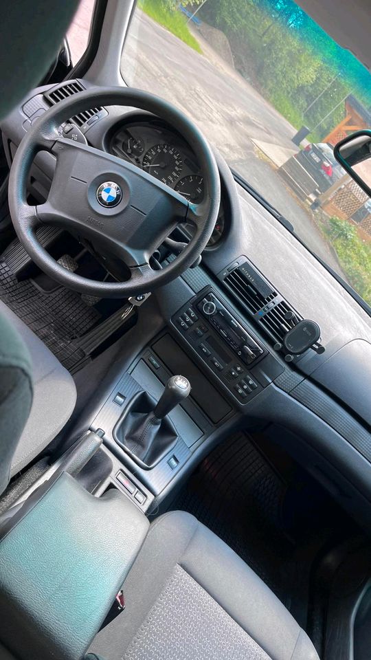 BMW e46 318i in Lennestadt
