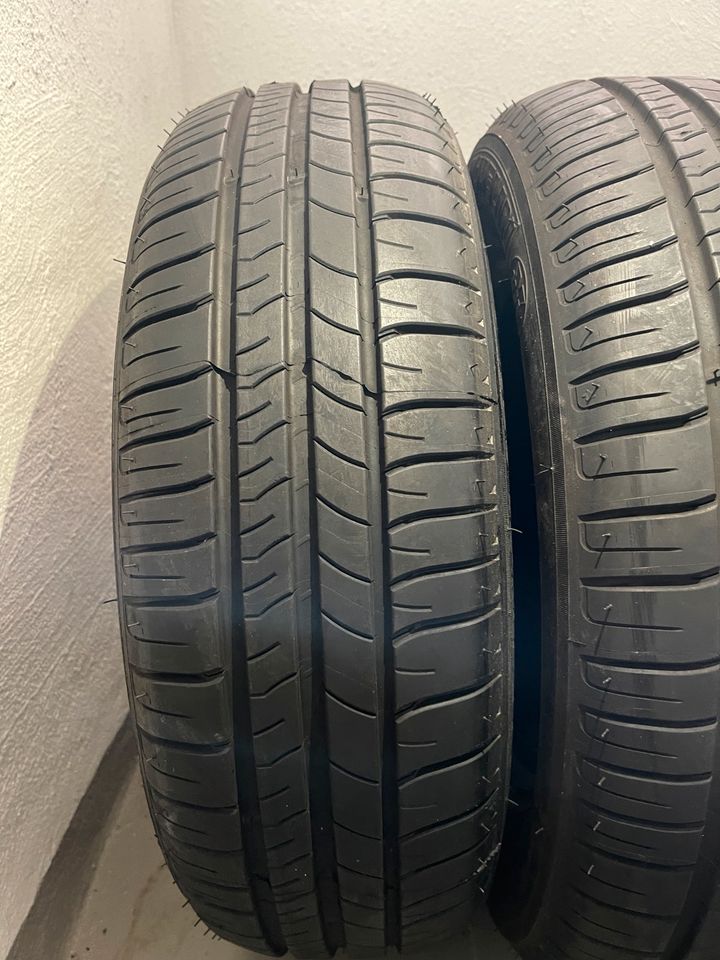 Michelin Energy Saver 185/65 R15 T88 Neue Sommerreifen in Mönchengladbach