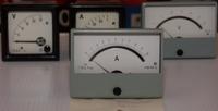 Einbaumessgeräte 1A, 10A, 25V, 30V für Labor-Netzgeräte, aus DDR Hessen - Mörlenbach Vorschau
