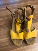 Tamaris Sandale Sandalette Pumps Gr. 40 Brandenburg - Luckenwalde Vorschau