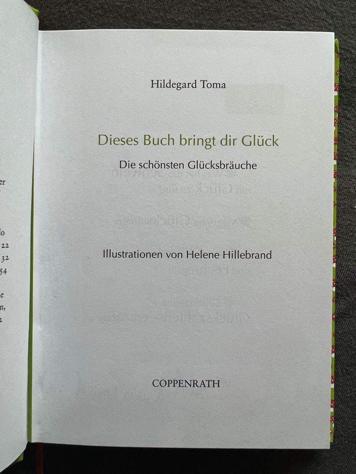 Dieses Buch bringt dir Glück - Glücksbräuche Hildegard Toma in Frankfurt am Main