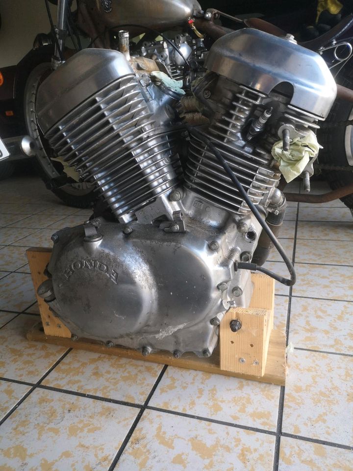 Motor Honda Vt600 in Zahna